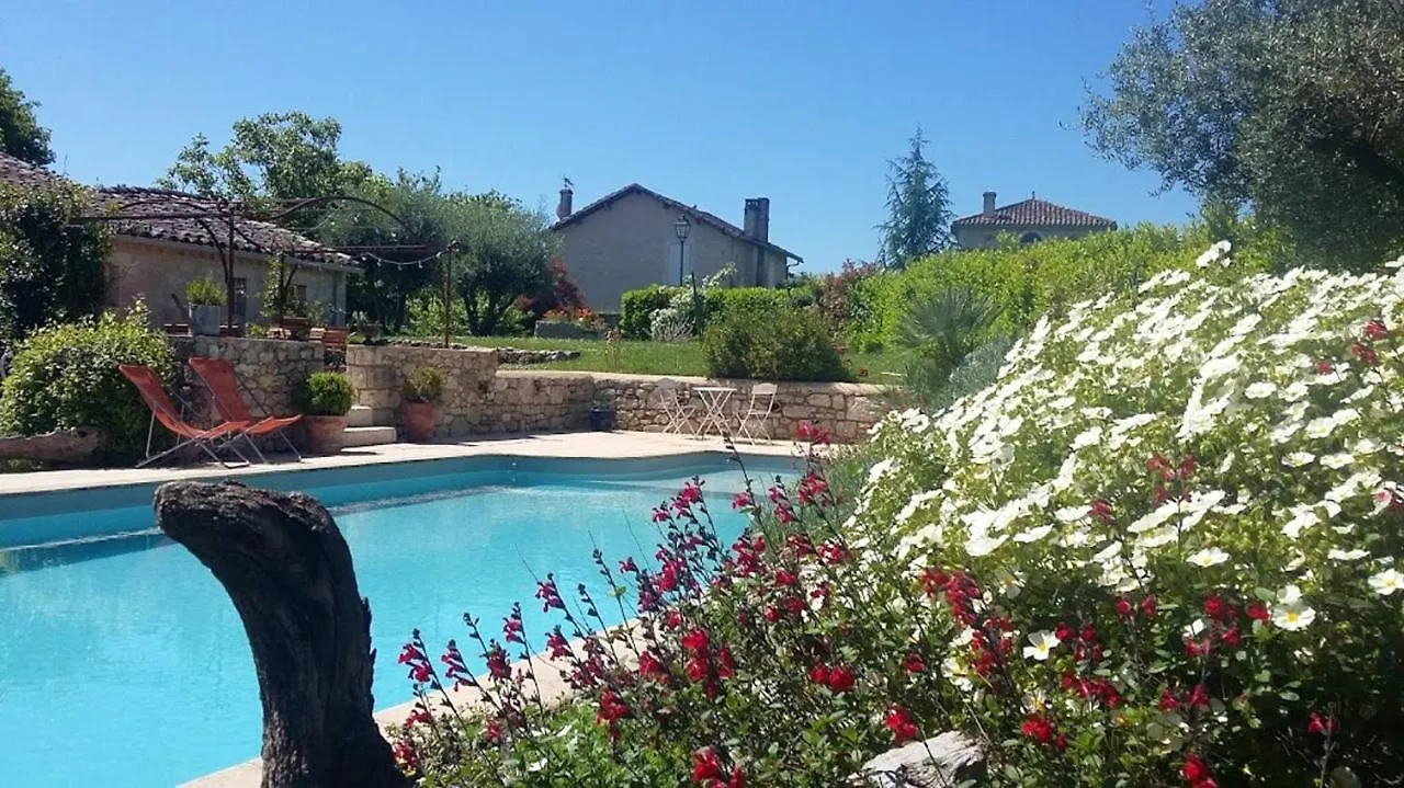 Appartement Charmant A Castera-Lectourois Avec Piscine Partagee